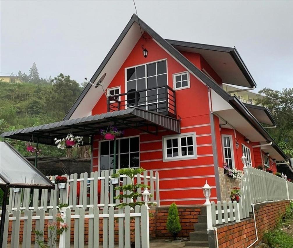 Berries Residence Kampong Kundassan Zewnętrze zdjęcie